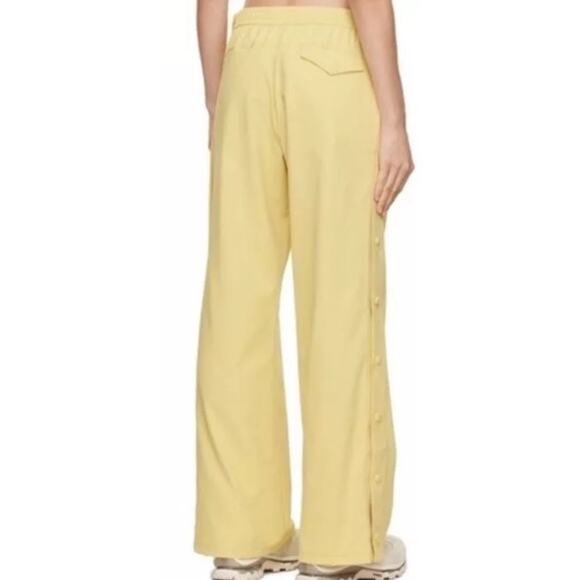 Outdoor Voices  XL High Stride Track Pants Ginger Yellow Elastic Waist Buttons - Picture 1 of 12